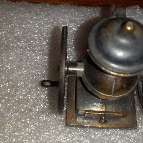 Miniature Mini Coffee Mill Grinder Vintage Pencil Sharpener Die Cast - Picture 3 of 8